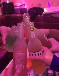 ktv图片喝酒唱歌图片