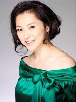 张凤书个人资料,才华横溢的艺术家，人生历程与艺术成就